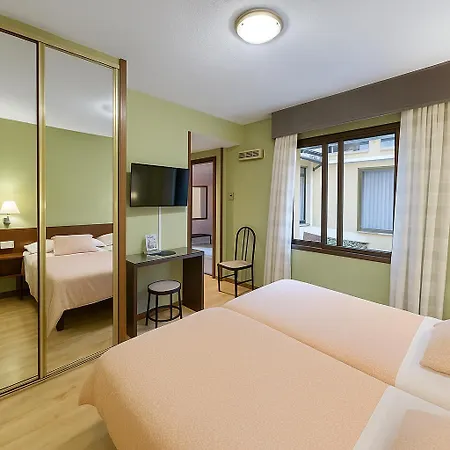 会议中心旅馆 2*