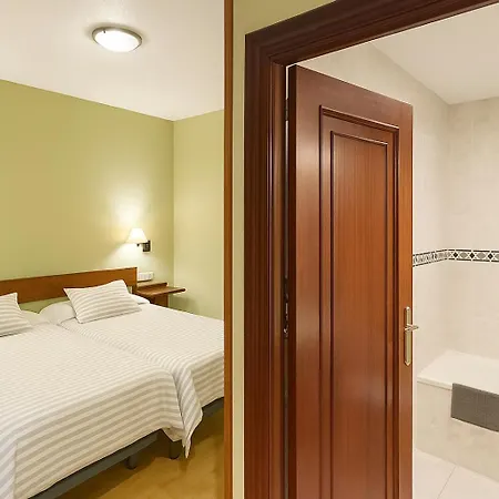 Concejo Hotel 2*